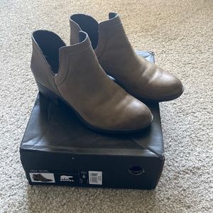Sorel bootie